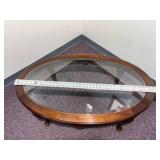 Oval Glass Top Cherry Queen Anne Leg Coffee Table Hammary Carlton Manor 32"W x 24"D x 16.5"H