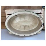 Vintage 17" x 12" Cream & Green  Enamelware Roasting Pan