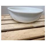vintage Pyrex 024 2-quart casserole dish in the "Golden Tulip" promotional pattern