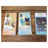 Working 24" Cricut Expressions ProvoCraft with 4 Shapes Inserts; Serenade, Plantin Schoolbook, Wild Card & Robot Party