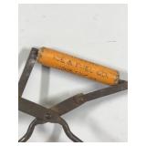 Vintage Wood Handle Ice Tongs - Citizens Ice & Fuel Co. 100% Pure Ice - St. Paul