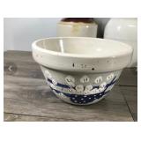 Lot of Vintage Crocks, Jug and Bowls - Looks like they are all made out of clay