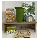 Lot of Vintage Retro Kitchen Items
