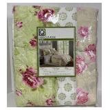 New in Package King Size Comforter Rose Pattern