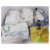 Lot of Assorted Vintage Linens