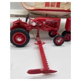 Vintage Plastic IH International Harvester Farmall Tractor Hat Tumbler