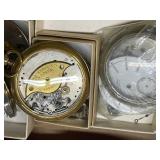 Large Lot of Assorted Vintage Watch Pocketwatch Parts Envelopes with Watch Crystal Faces