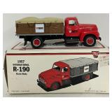 Tractor Supply Co. Model Truck with Box 1996 R-190 Die Cast Metal