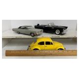 Model Cars Lot of 3 Plastic Cars VW, Ford, Pontiac