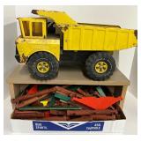Vintage Tonka Truck and Lincoln Logs
