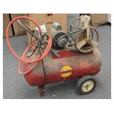 13 Gallon Air Compressor - 1/2 HP - Works