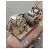 13 Gallon Air Compressor - 1/2 HP - Works