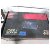 Kicker ZX300.1