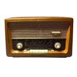 RR - Vintage Emud Rekord Senior 60 German Tube Radio
