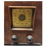 RR - Vintage Emerson AX212 "Bullseye" Moderne Radio with Vintage Walnut Wood Cabinet