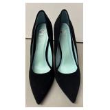 RR - New Black High Heel Pumps - Size 10