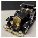 RR - Vintage Rolls-Royce Phantom II Model Car Radio