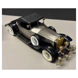 RR - Vintage Rolls-Royce Phantom II Model Car Radio