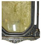 FR - Vintage Velvet-Lined Display Frame