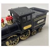 O - Vintage Iron Horse 1864 Solid State Train Engine AM Transistor Radio