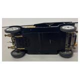 LLR - Vintage Waco Car Motif 5-Transistor Radio