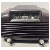 RR - Vintage Majestic Table Radio with Bakelite Cabinet