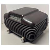RR - Vintage Majestic Table Radio with Bakelite Cabinet