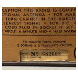 RR - Vintage Majestic Table Radio with Bakelite Cabinet