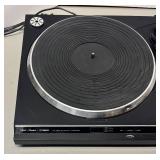 RR - Fisher ST-38D Turntable - Semi-Automatic, 33/45 RPM Vintage Vinyl Player