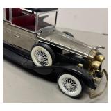 RR - Vintage Car Radio