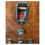 DR - Vintage Philco Floor Radio Model 16