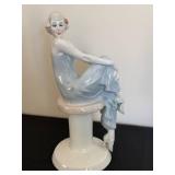 DR - Royal Doulton Reflections Flirtation HN 3071 Figurine