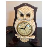 BR - United Self Starter Owl Clock - Vintage Self-Winding Mantel Clock