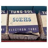 DR - Raytheon Vacuum Tubes ECC83 12AX7A EF86 EL84 50C5 35W4