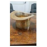 1985 hat shaped trophy "HOLLYWOOD PARK $100,000