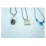 Jewelry Lot: Fashion Jewelry Necklaces