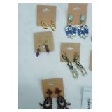 Jewelry Lot: Fashion Jewelry Pierced Earrings