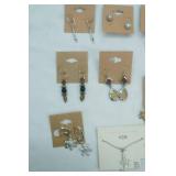 Jewelry Lot: Fashion Jewelry Pierced Earrings, Necklace, Broaches