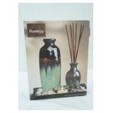 NEW Pomeroy Home Othello Centerpiece. White Thyme & Ginger Tea Light Candle, Oil, Reeds included