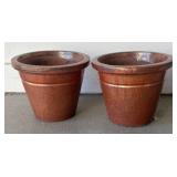 G - Planter Pots with White Swan Vase