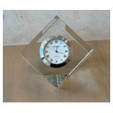 K - Shannon Crystal Clock - Quartz Movement