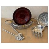 DR - Vintage Arthur Court Bunny Embossed Platter