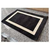 O - Wool Area Rug 6