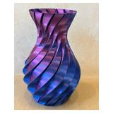 K - 3-D Printed Twisting Pillars Vase - Iridescent Gradient