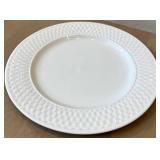 DR - Oneida Casual Settings Basketweave Stoneware Dinnerware Set - 81 Pieces