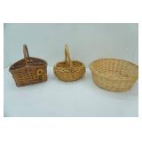 3 Wicker Baskets. (1 sunflower)