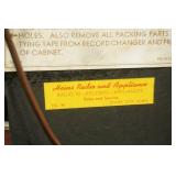 Vintage Philco Radio Phonograph Console. Standard Broadcast