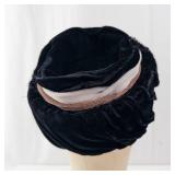 Black Velvet Cloche Hat with Net Veil - Vintage Style