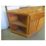 (FRNT) Vintage Wood TV/Entertainmen...