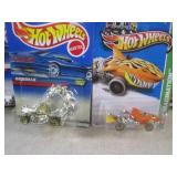 (EC1) Assorted Hot Wheels in Packag...